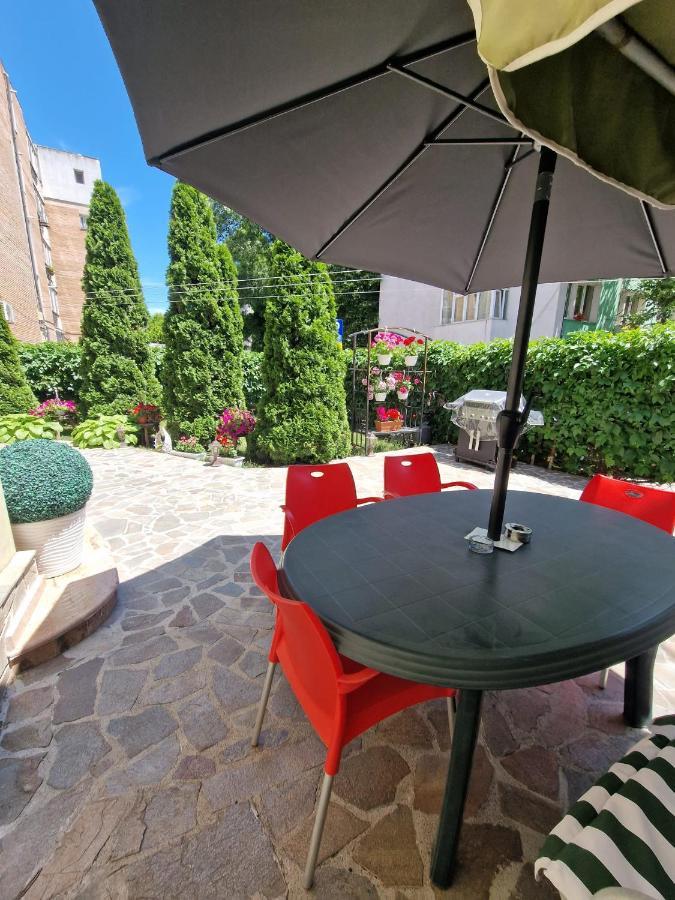 Vila 33 Villa Konstanca Kültér fotó